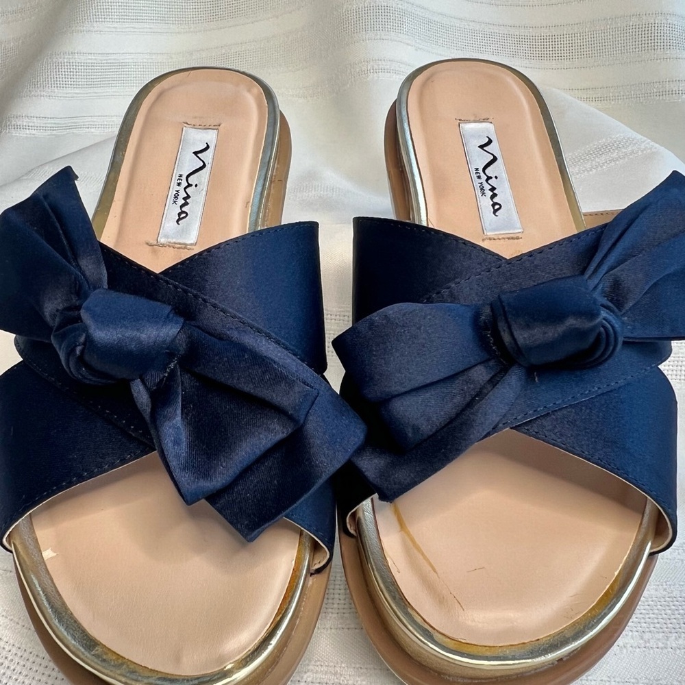 Platform Sandal Flip Flop Nina Navy Satin Gold Sz 5β EUC - Picture 3 of 13